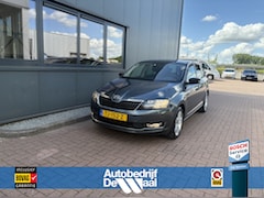 Skoda Rapid Spaceback - 1.0 TSi 95pk Greentech Clever Style Plus PANORAMADAK/PDC/TREKHAAK/WINTERPACK