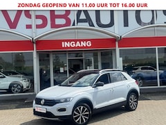 Volkswagen T-Roc - 1.0 TSI 115PK CARPLAY LED NAVI AIRCO LMV