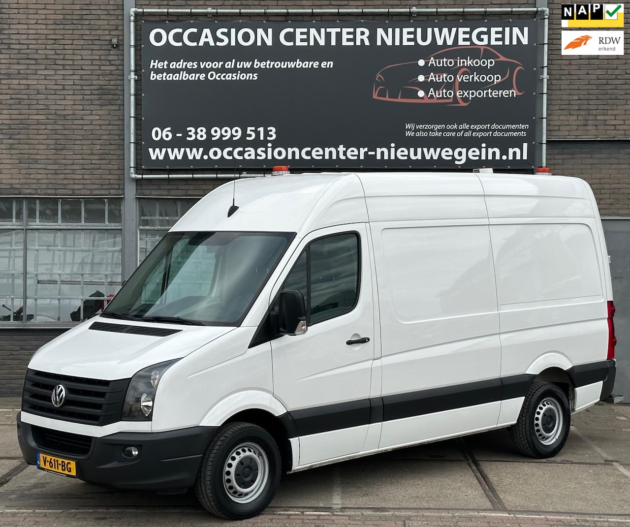 Volkswagen Crafter - 35 2.0 TDI L2H3 BM 2017 EURO6!/Airco/NAP! - AutoWereld.nl