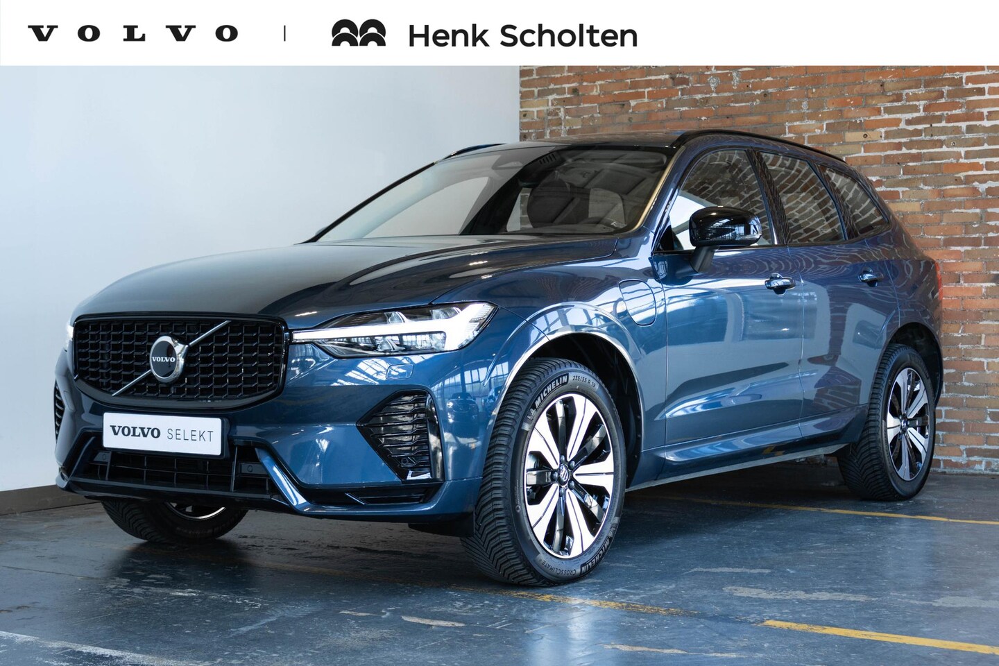 Volvo XC60 - T6 Automaat Recharge AWD Plus Dark | | Adaptive cruise control | Parkeerverwarming | Panor - AutoWereld.nl