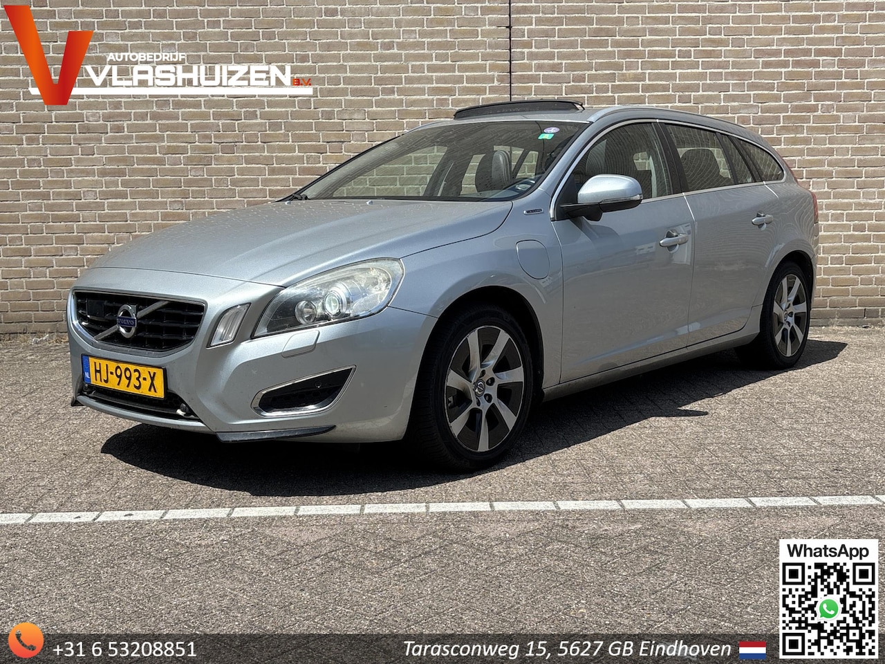 Volvo V60 - 2.4 D6 AWD Plug-In Hybrid Pure Limited | Leder | Pano | Climate | Cruise | Navi | PDC | St - AutoWereld.nl