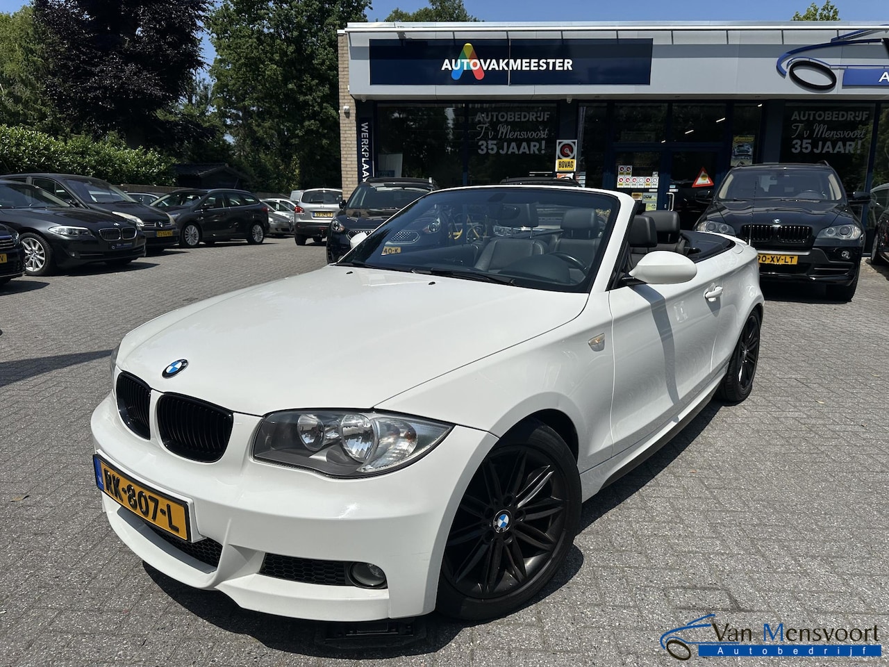 BMW 1-serie Cabrio - 118i 2.0i M-Pakket Leder|Sportstoelen|Climate - AutoWereld.nl