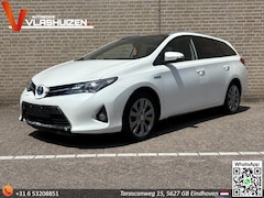 Toyota Auris Touring Sports - 1.8 Hybrid Executive | Pano | Climate | Cruise | Navi | Camera |
