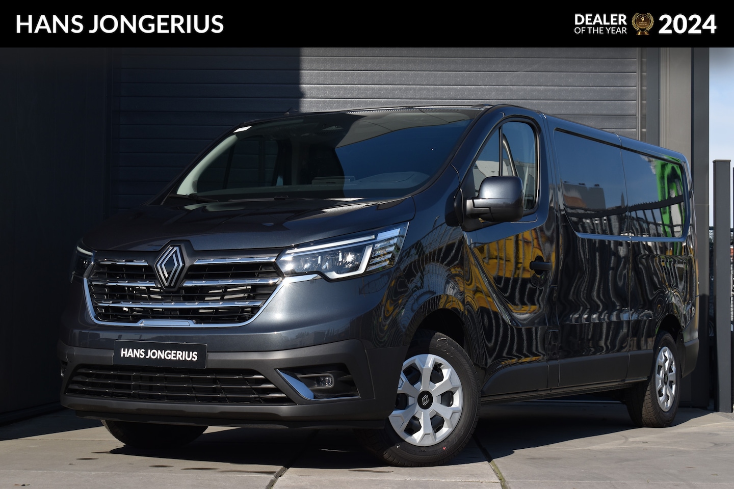 Renault Trafic - Advance | Achteruitrijcamera | Alarmsysteem | C-Shape LED dagrijverlichting - AutoWereld.nl