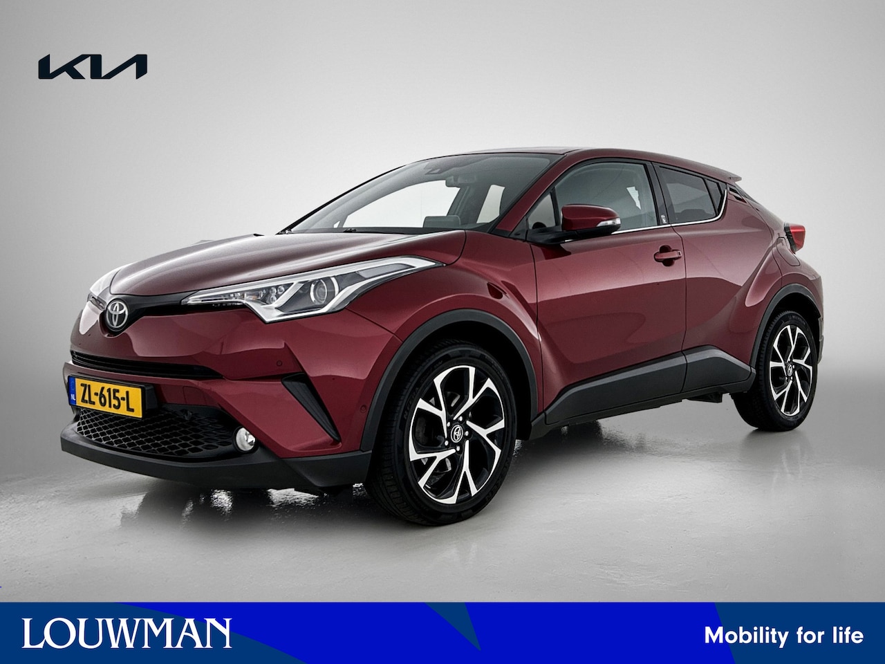 Toyota C-HR - 1.2 Style Limited Navi | Climate control | Lichtmetalen velgen - AutoWereld.nl