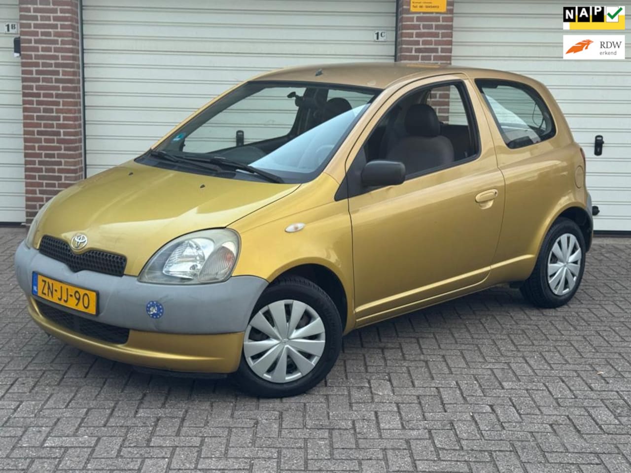 Toyota Yaris - 1.0-16V VVT-i Terra Weinig km 89000 - AutoWereld.nl
