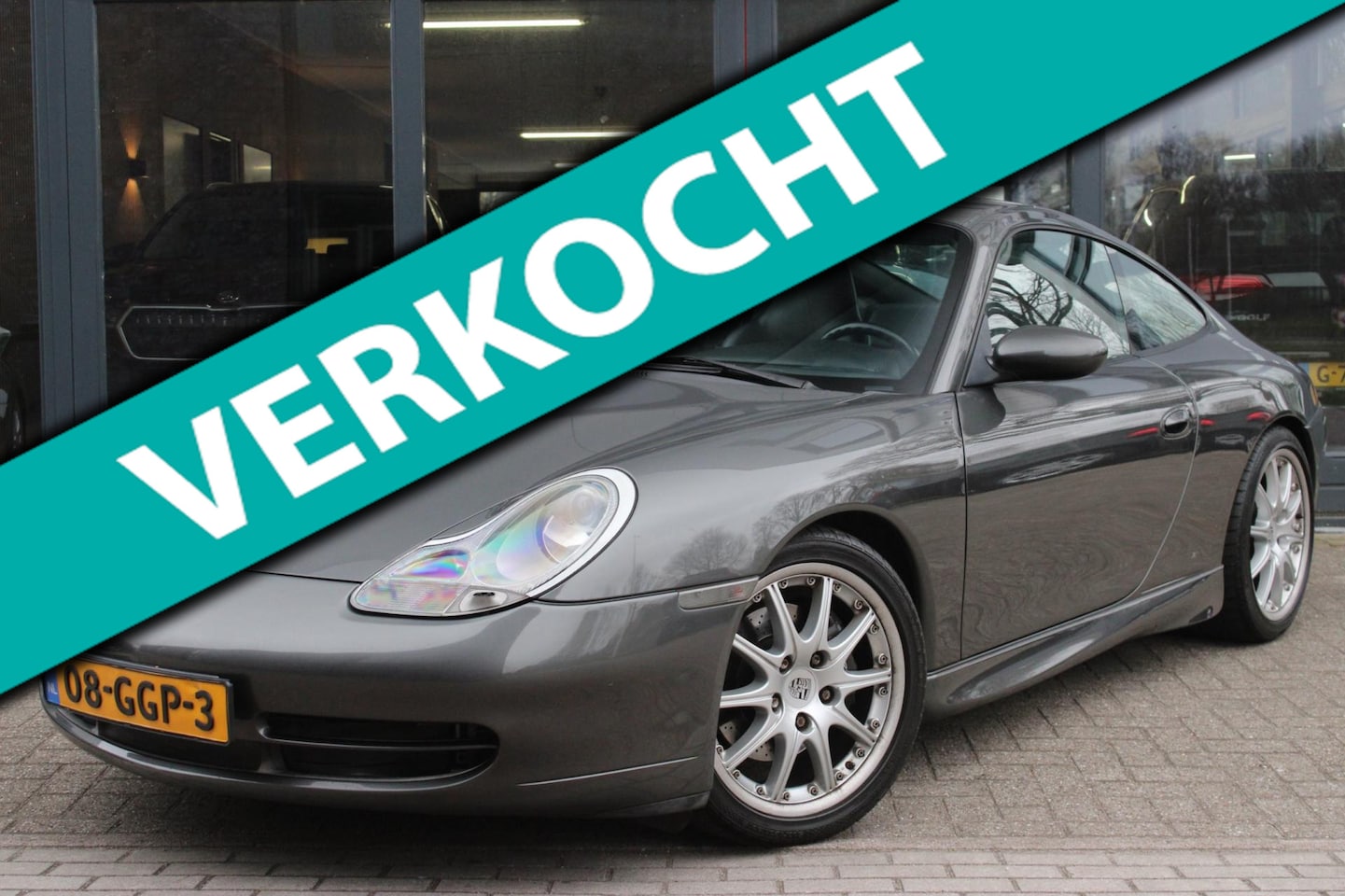Porsche 911 - 3.4 Coupé Carrera |Handgeschakeld | Onderhoudshistorie | Schuifdak | Stoelverwarming | RVS - AutoWereld.nl