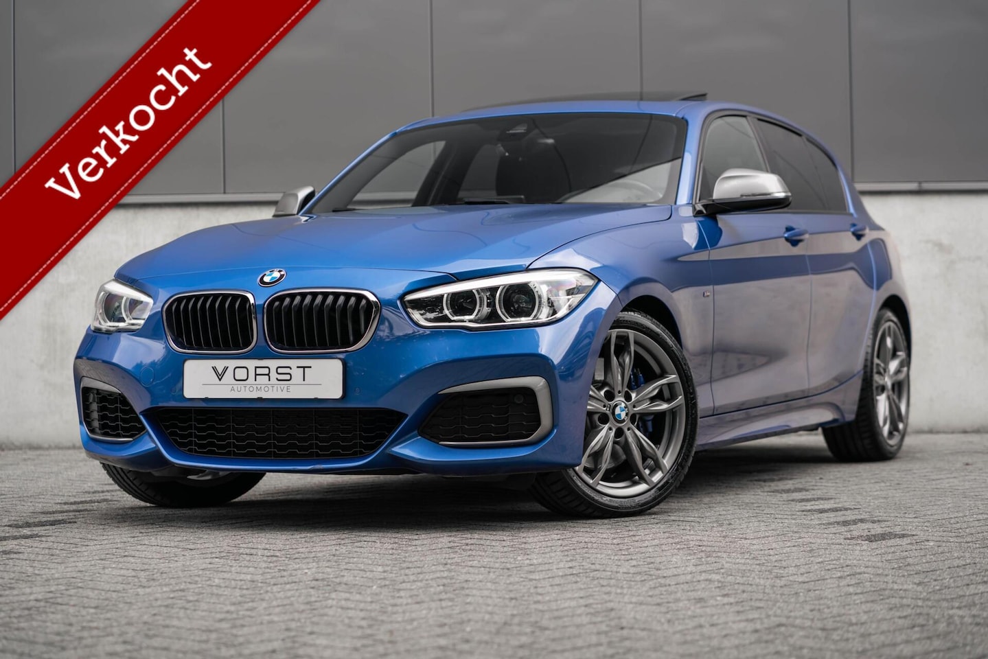 BMW 1-serie - M140i Alcantara Memory Dak Harman Kardon - AutoWereld.nl