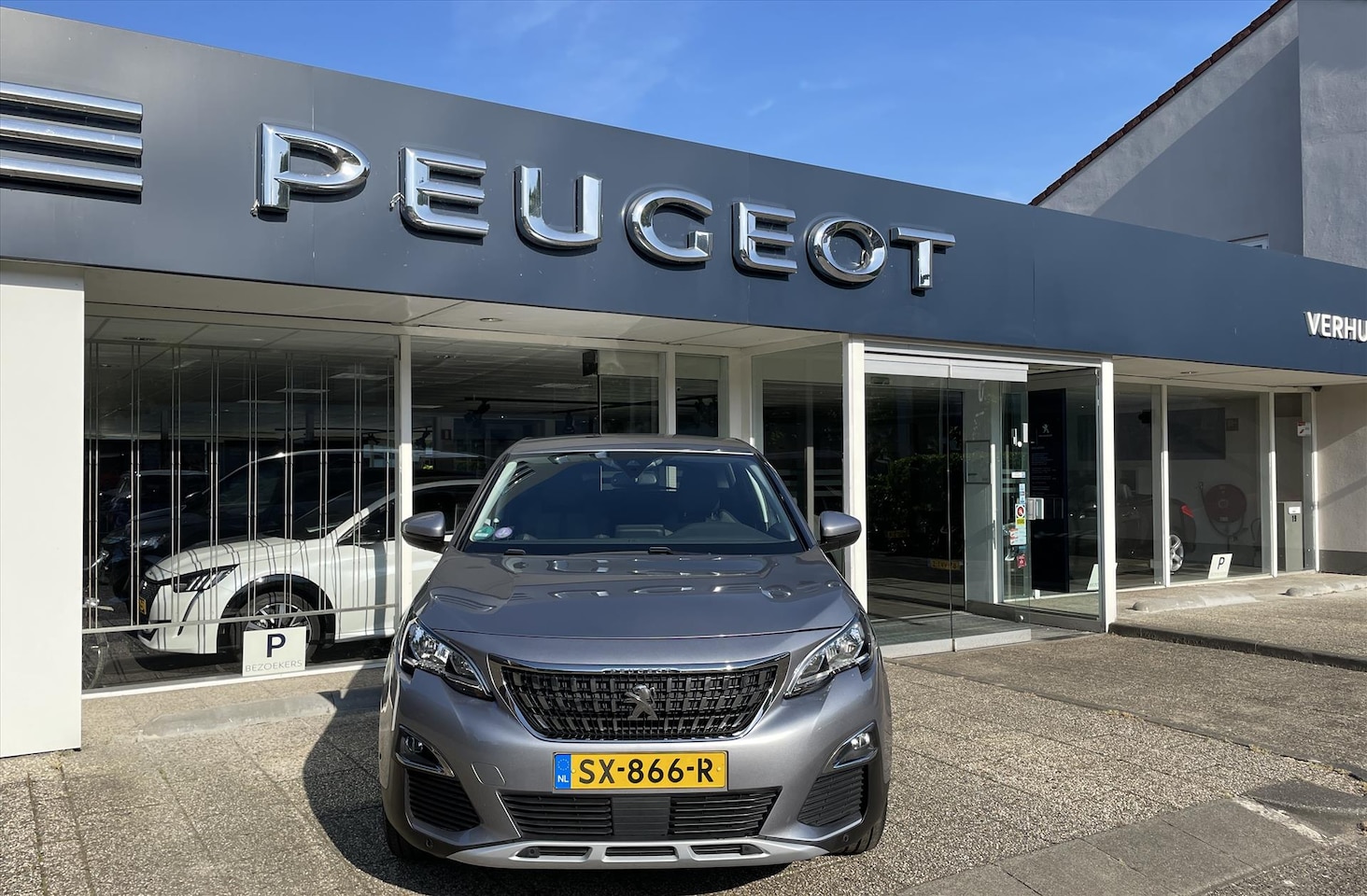 Peugeot 3008 - 1.2 PURETECH 96KW/130PK EAT6 - AutoWereld.nl
