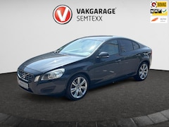 Volvo S60 - 3.0 T6 AWD Intro Edition | Autom. | Clima | Cruise | Leder | Navi | PDC | Trekh. Vast | Bi