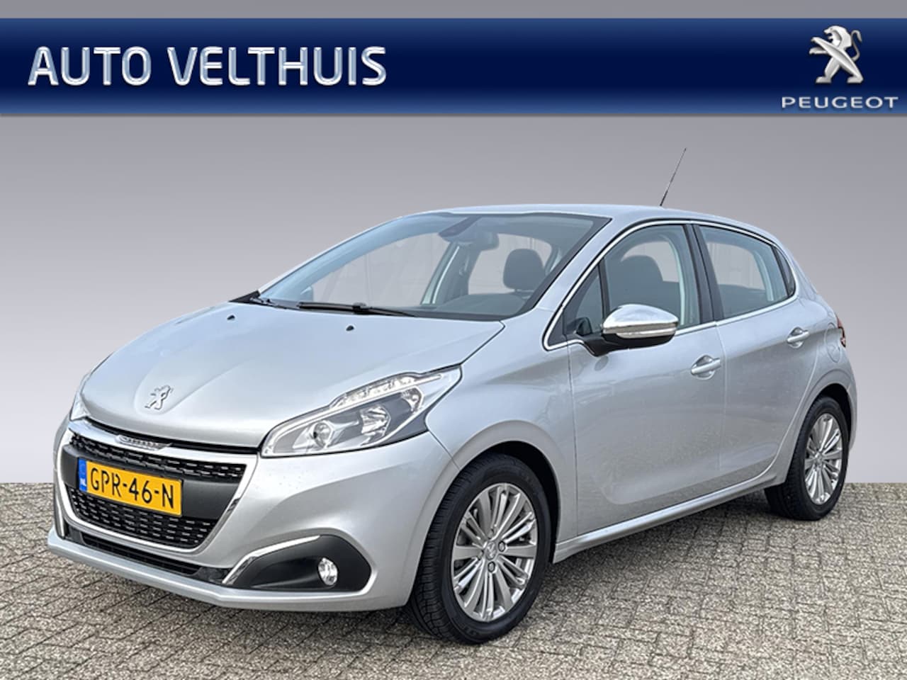 Peugeot 208 - 1.2 Puretech 110pk 5-drs EAT6 Allure *automaat* - AutoWereld.nl