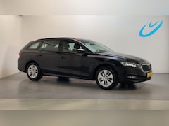 Skoda Octavia Combi - 1.0 TSI Business Edition Navigatie Parkeersensoren Virtual Cockpit Climate Control