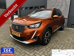 Peugeot 2008 - 1.2 PureTech Allure / SCHADE