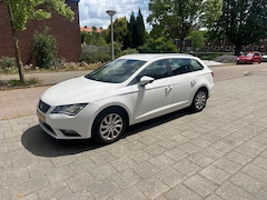 Seat Leon - 1.4 TSI Style Business NW APK Snow White