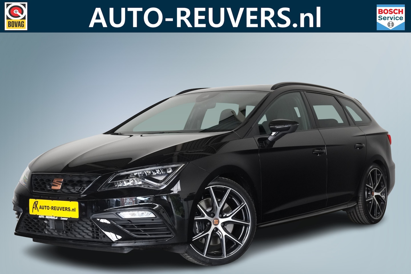 Seat Leon ST - 2.0 TSI 4DRIVE CUPRA / Opendak / RS stoelen / Beats / CarPlay - AutoWereld.nl