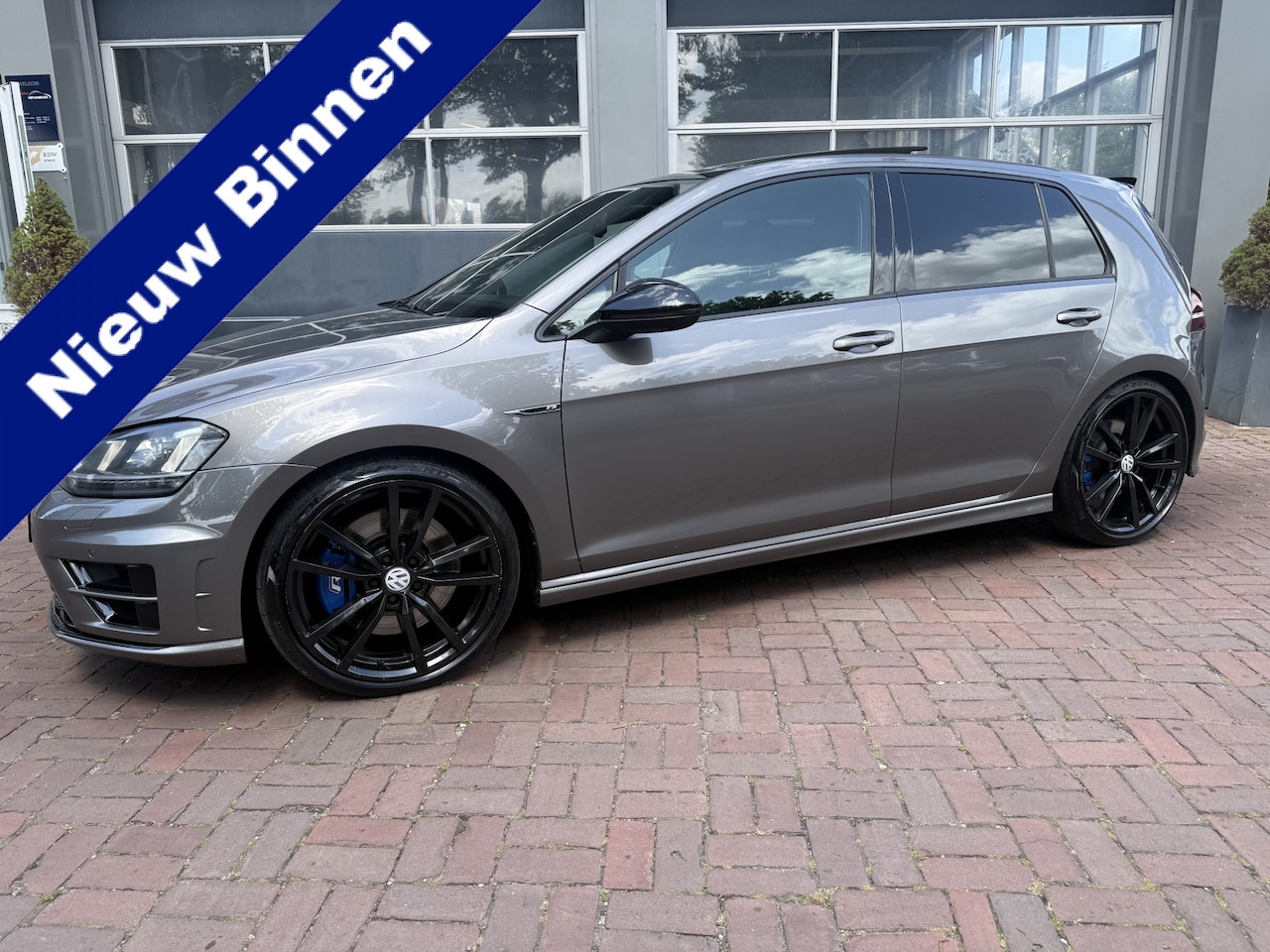 Volkswagen Golf Variant - 2.0 TSI R R 221KW 5D 4MOTION DSG 2015 Grijs 301pk - AutoWereld.nl