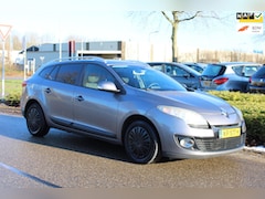 Renault Mégane Estate - 1.5 dCi EXPRESSION-uitv/CLIMA AIRCO/CRUISE CONTROL/NAVIGATIE/ISOFIX/TREKHAAK/nieuwe APK +