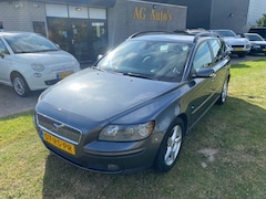 Volvo V50 - 2.4i Exclusive