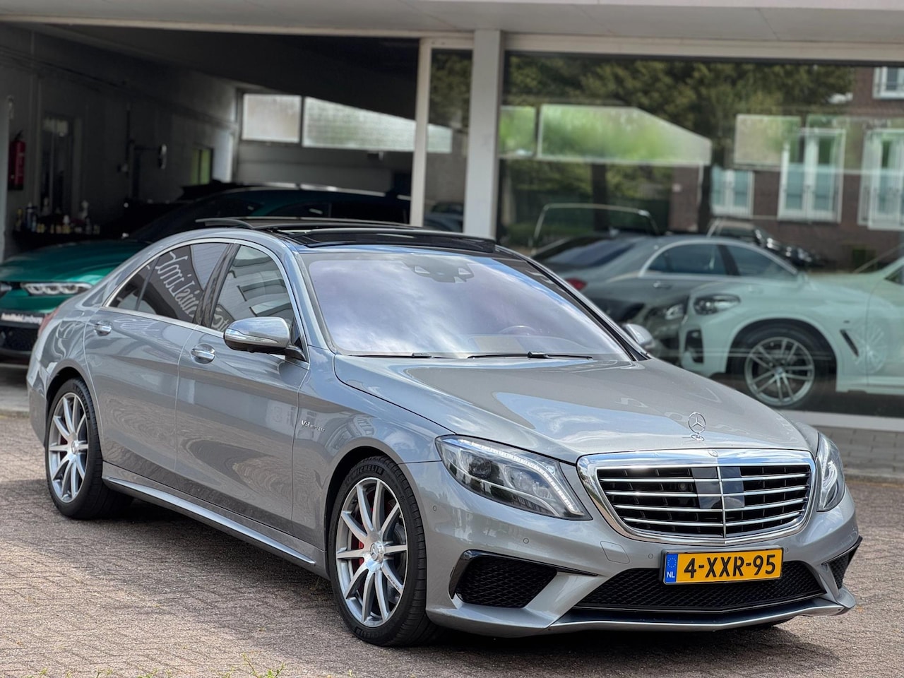 Mercedes-Benz S-klasse - AMG 63 4Matic Lang|Pano|Burmester|Softclose|Carbon|Vol - AutoWereld.nl