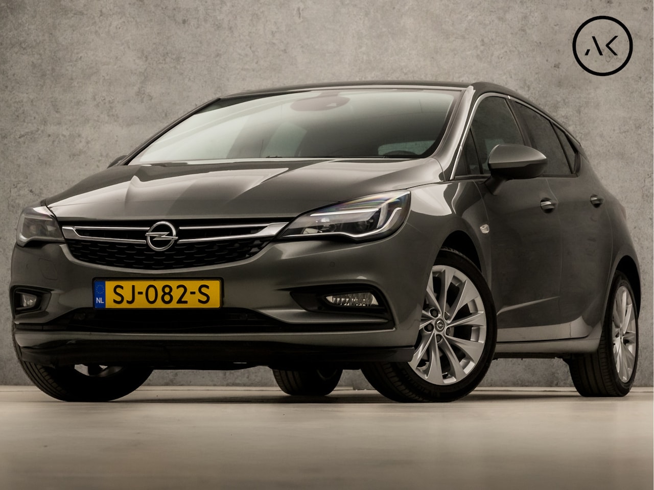 Opel Astra - 1.4 Innovation 150Pk (APPLE CARPLAY, GROOT NAVI, STUUR/STOELVERWARMING, ADAPTIVE CRUISE, L - AutoWereld.nl