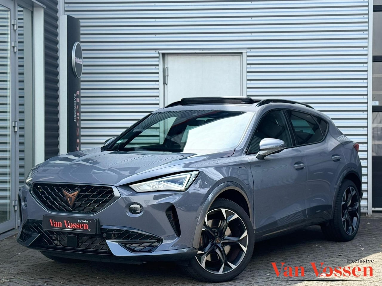 CUPRA Formentor - 1.4 e-Hybrid VZ Copper Edition|Pano|Memory|Camera|Sfeer|Carplay|245PK - AutoWereld.nl