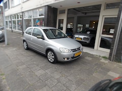 Opel Corsa - 1.2-16V Silverline AIRCO DEALERAUTO 88DKM 2E EIG