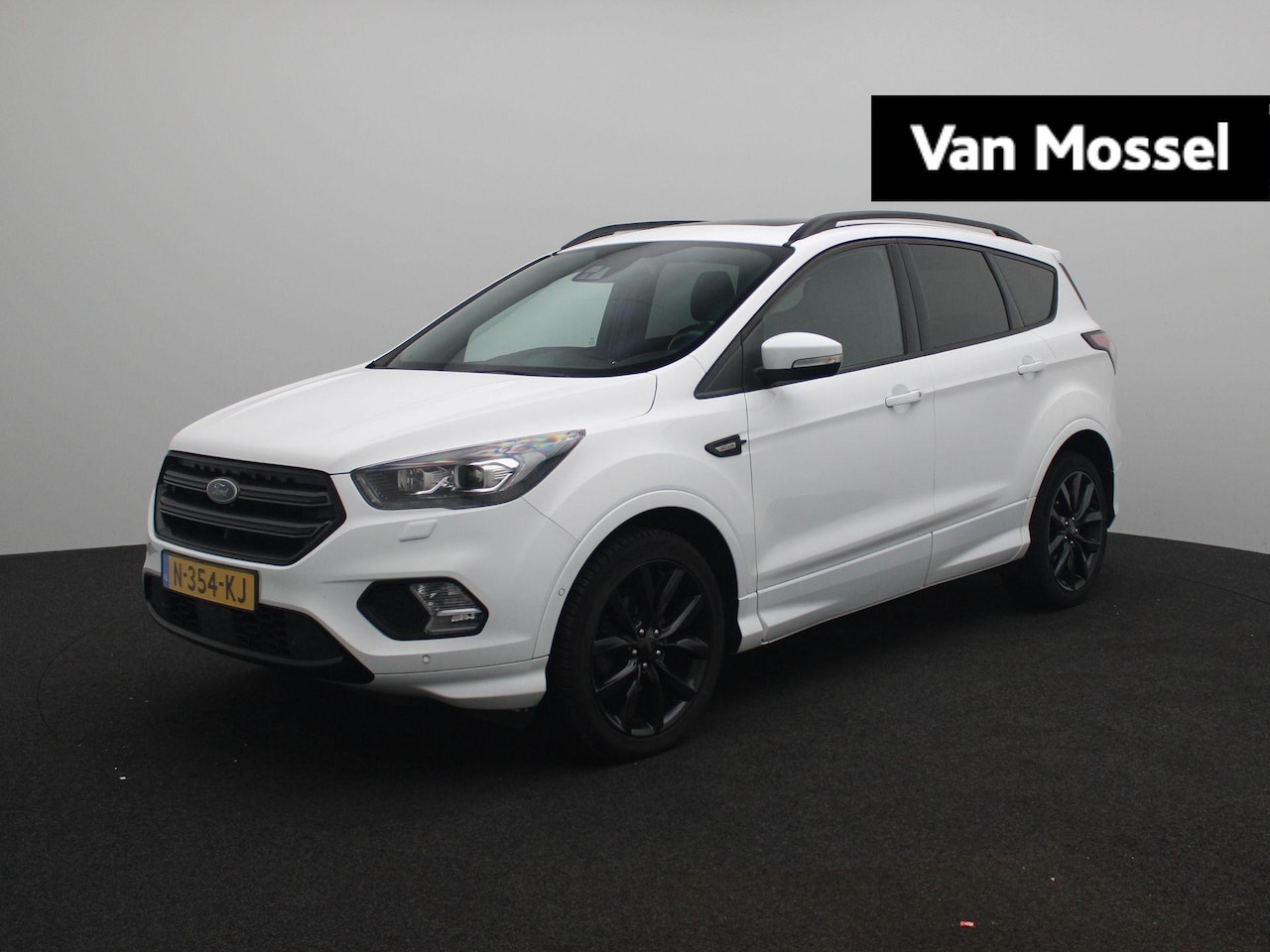 Ford Kuga - 1.5 EcoBoost ST Line | Navigatie | Panoramadak | Camera - AutoWereld.nl