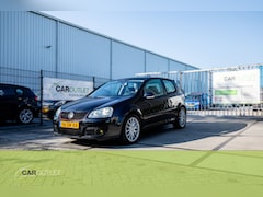 Volkswagen Golf - 1.6 FSI Trendline Sportieve Golf welke zeer zorgvuldig onderhouden is. Bij 240.000km is de