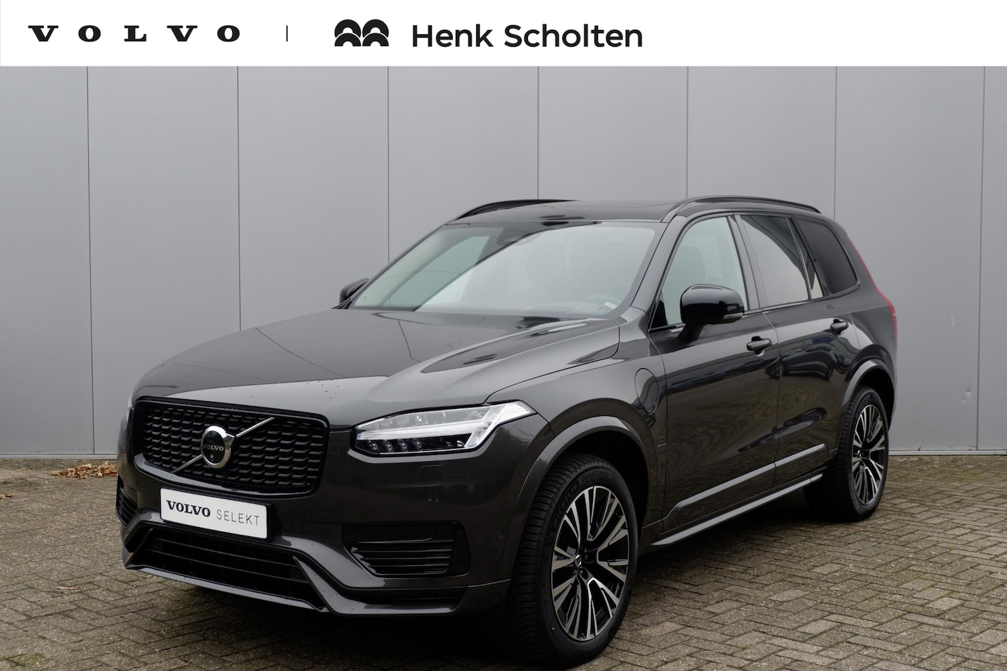Volvo XC90 - T8 AUT8 456PK Ultimate Dark, | Wegklapbare trekhaak | 360 Graden Camera | Getint Glas Acht - AutoWereld.nl