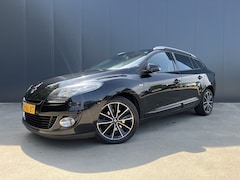 Renault Mégane Estate - 1.2 TCe Bose CAMERA HALF LEER LED NAVI CRUISE ECC TREKHAAK
