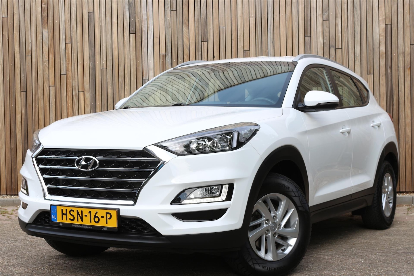 Hyundai Tucson - 1.6 GDi Comfort RIJKLAAR - AutoWereld.nl