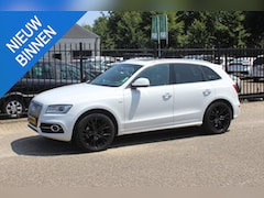 Audi Q5 - 2.0 TDI Adrenalin Sport, 2x S-Line