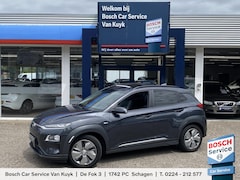 Hyundai Kona Electric - EV Premium 64 kWh / NL-Auto / 204 PK / Elektrisch / Dealer-Onderhouden / Warmtepomp / Appl