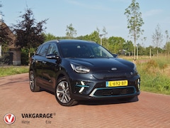 Kia e-Niro - ExecutiveLine 64 kWh | Panoramadak | Camera | Apple Carplay | Cruise Control | JBL |