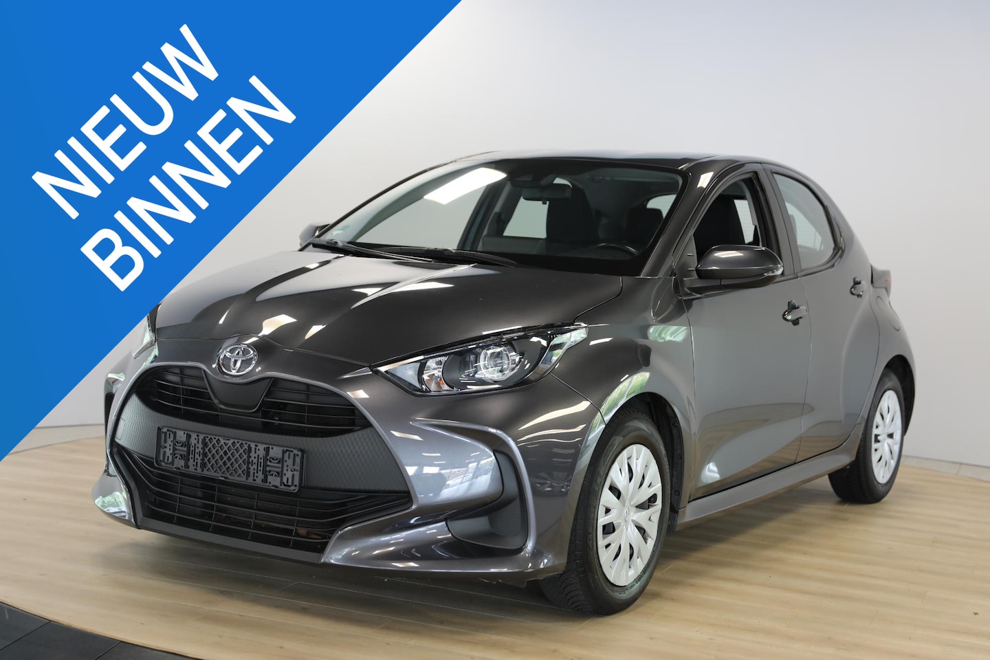 Toyota Yaris - 1.0 VVT-i Active | Cruise adaptief | Apple carplay - AutoWereld.nl