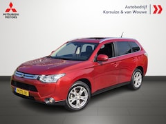 Mitsubishi Outlander - 2.0 Instyle 7 PERSOONS | LEDER | TREKHAAK