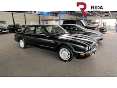 Jaguar XJ - 3.2 V8 Executive
