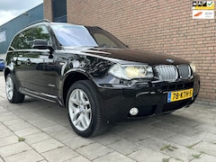 BMW X3 - XDrive25i Executive