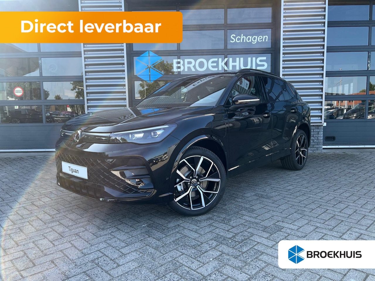Volkswagen Tiguan - R-Line Edition - eHybrid | 'App-Connect' draadloze smartphone integratie | 'R-Line' bekled - AutoWereld.nl