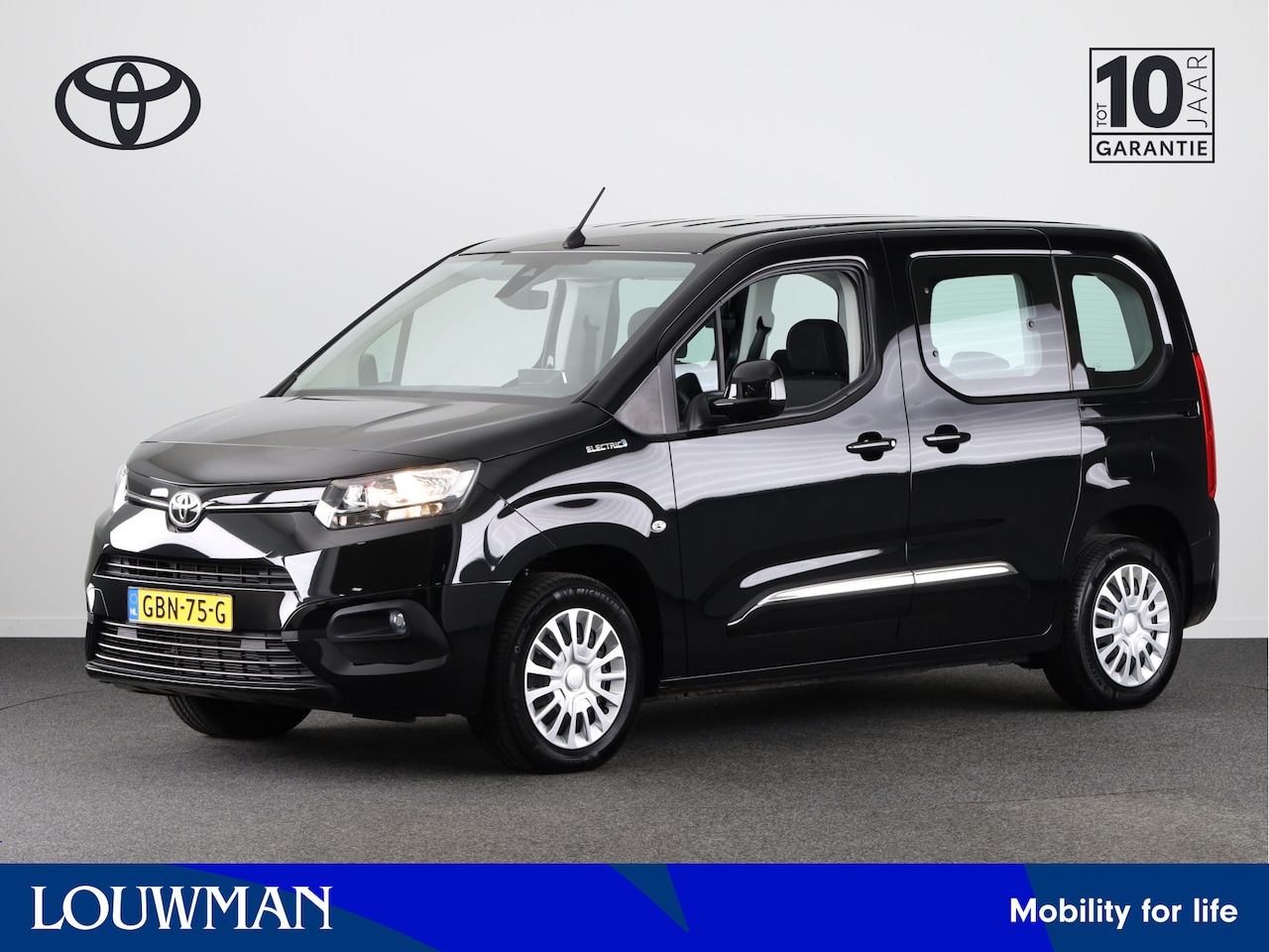 Toyota PROACE CITY Verso Electric - Live 50 kWh | Navigatie | Trekhaak | Cruise Control | Airco | - AutoWereld.nl
