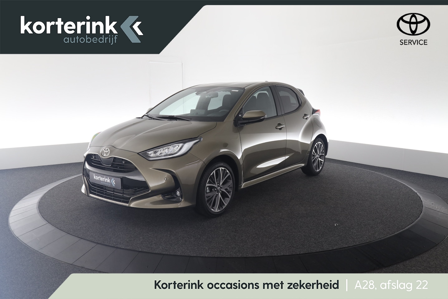 Toyota Yaris - 1.5 Hybrid 130 Executive | Stoel/stuur verwarming | Blind-spot - AutoWereld.nl