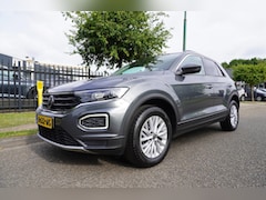 Volkswagen T-Roc - 1.0 TSI 115pk Style Business Clima Multi media Xenon