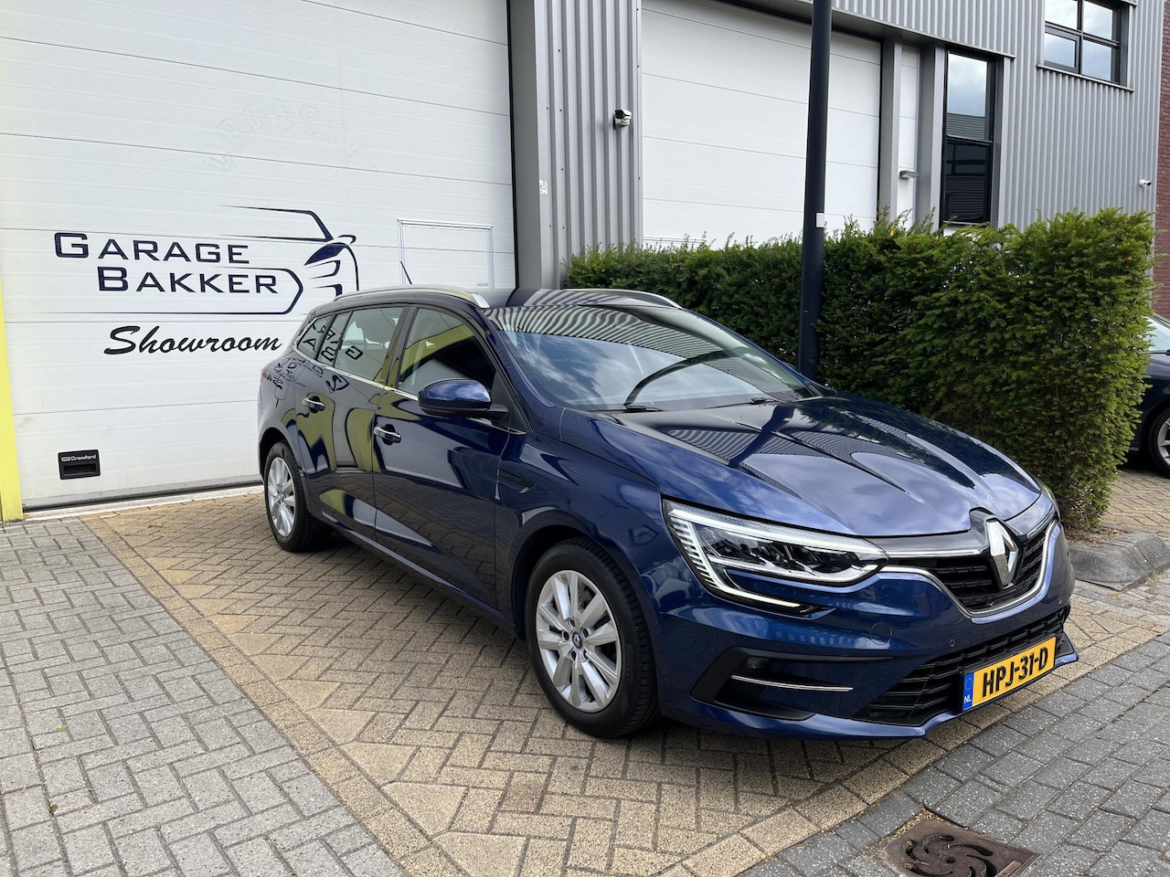 Renault Mégane E-Tech - Estate 1.6 Plug-In Hybrid 160 Business Zen LED-verlichting, Navigatie, Digital Dash, Parke - AutoWereld.nl