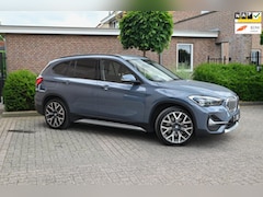 BMW X1 - XDrive25e X-Line 220 PK Dealer o.h. Leder Memory Head-Up LED 19''