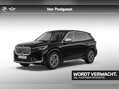 BMW iX1 - xDrive30 Launch Edition trekhaak met afneembare kogel / Panorama dak / Harman Kardon Audio
