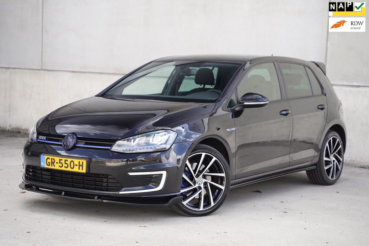 Volkswagen Golf - 1.4 TSI GTE 204pk PHEV, Navigatie, Led, NAP - AutoWereld.nl