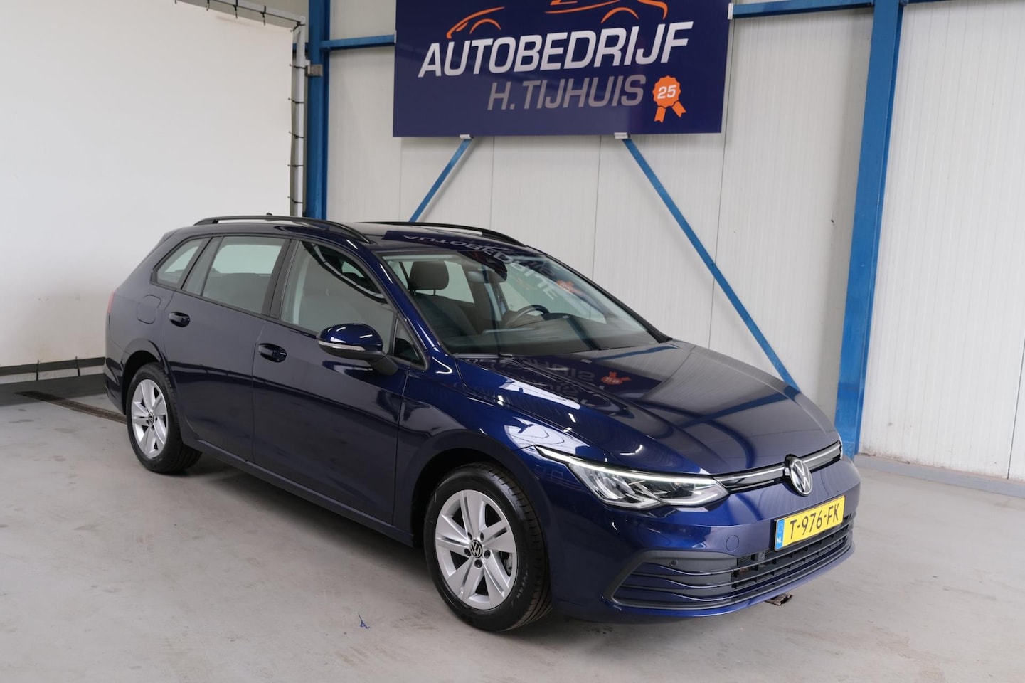 Volkswagen Golf Variant - 1.0 TSI Life - N.A.P. Airco, Cruise, PDC, Navi, Camera, Trekhaak. - AutoWereld.nl