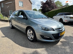 Opel Astra - 1.4 (Ketting moet vervangen worden)
