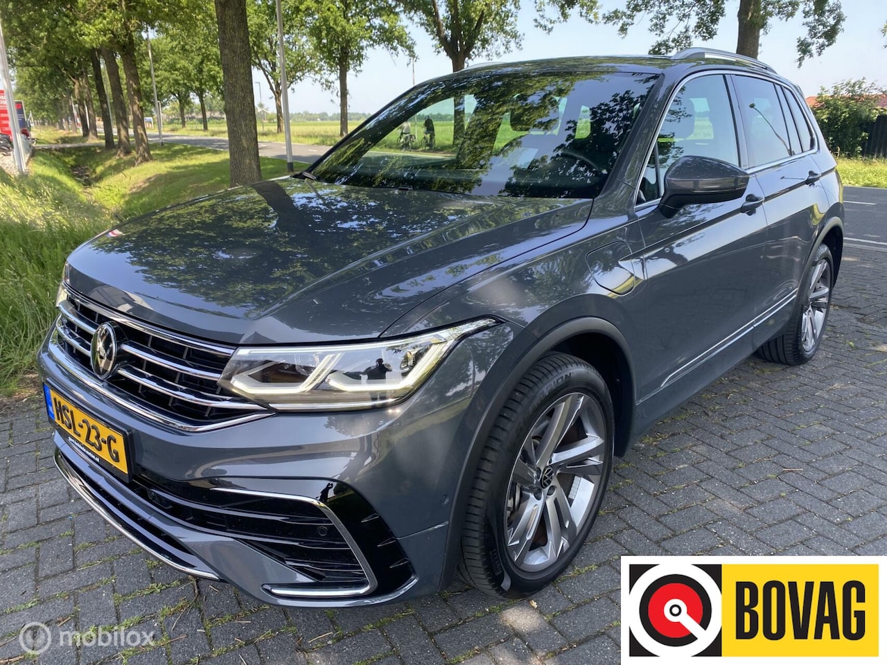 Volkswagen Tiguan - 1.4 TSI eHybrid R-Line I Camera I Trekhaak | Carplay - AutoWereld.nl