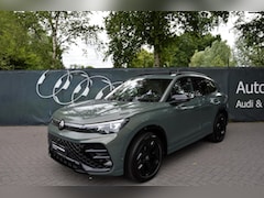 Volkswagen Tiguan - 1.5 eTSI |R-Line|Black Style|Harman Kardon|Panoramadak|Massage|Head up|Sfeerverlichting|Au